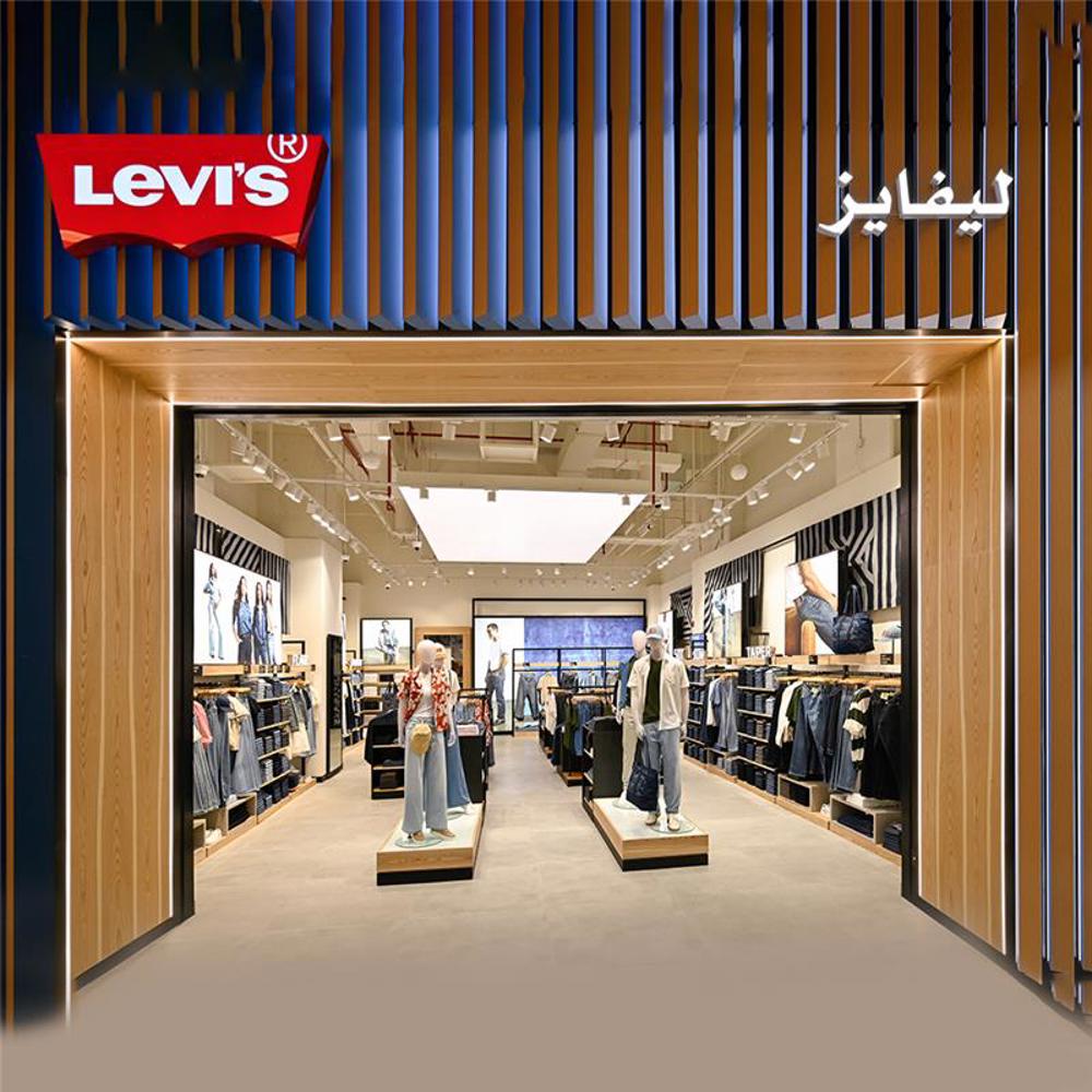 LEVI’S
